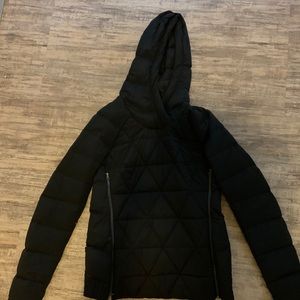 Lululemon down pullover jacket